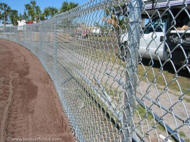 The Best Fencing Tools to Have on Hand This Summer