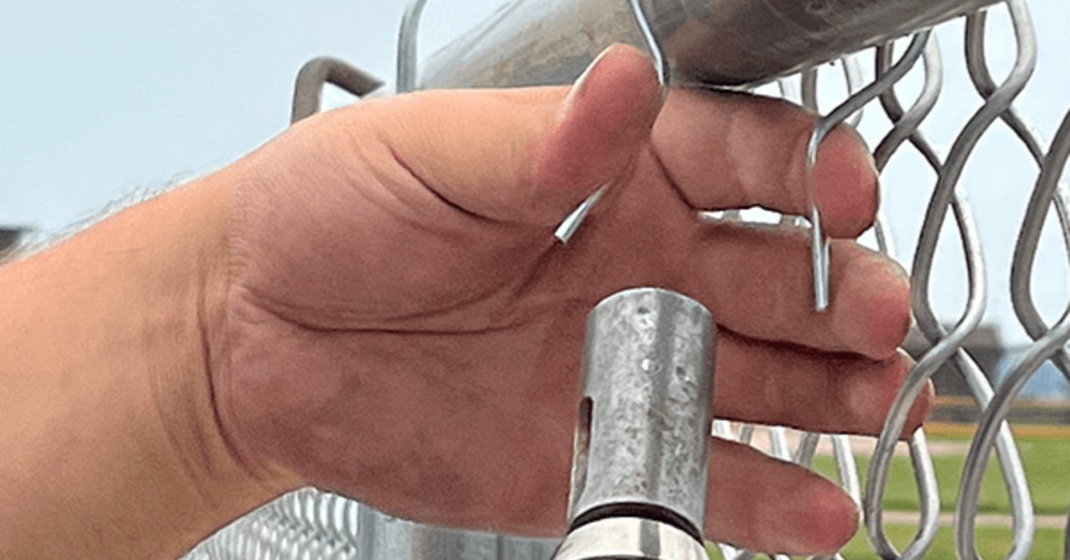 Easy Twist Pre-Formed Tie Wires Speed Up Fencing